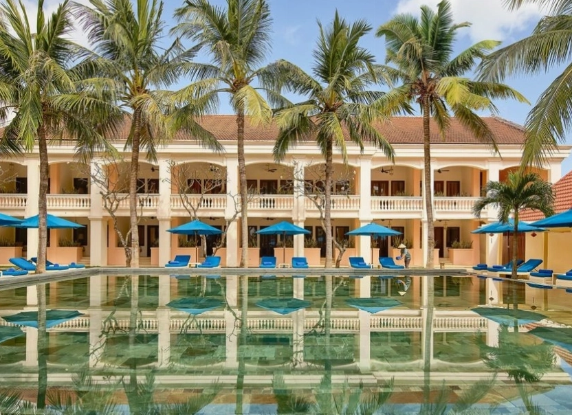 Anantara Hoi An Resort nhìn từ bờ sông