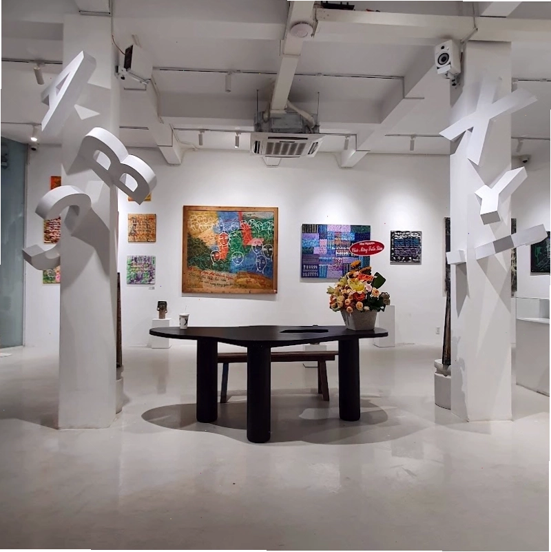 Ảnh tổng quan XYZ Cafe & Artspace
