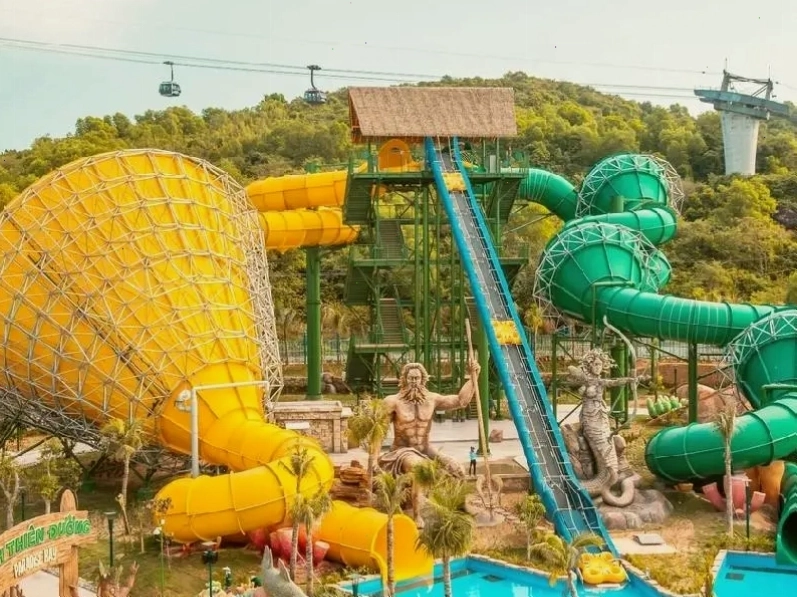 Aquatopia Water Park