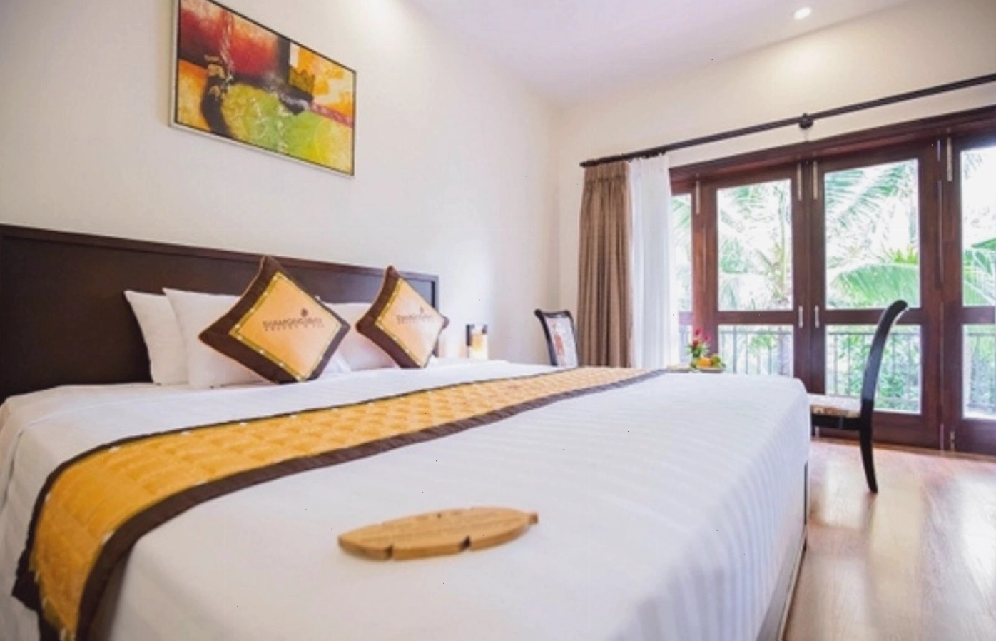 Bãi biển riêng của Diamond Bay Residence