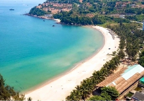 Bãi biển Tiên Sa Đà Nẵng với vẻ đẹp thanh khiết