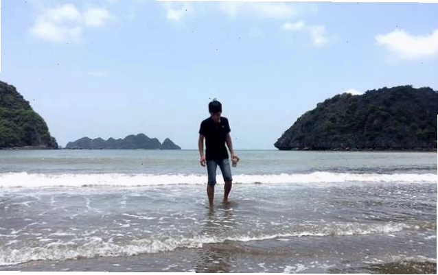 Bãi tắm Tùng Thu, một bãi biển đẹp tại Cát Bà
