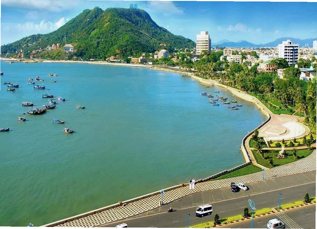 Bãi Trước Vũng Tàu hay còn gọi là Bãi Tầm Dương với vẻ đẹp nên thơ
