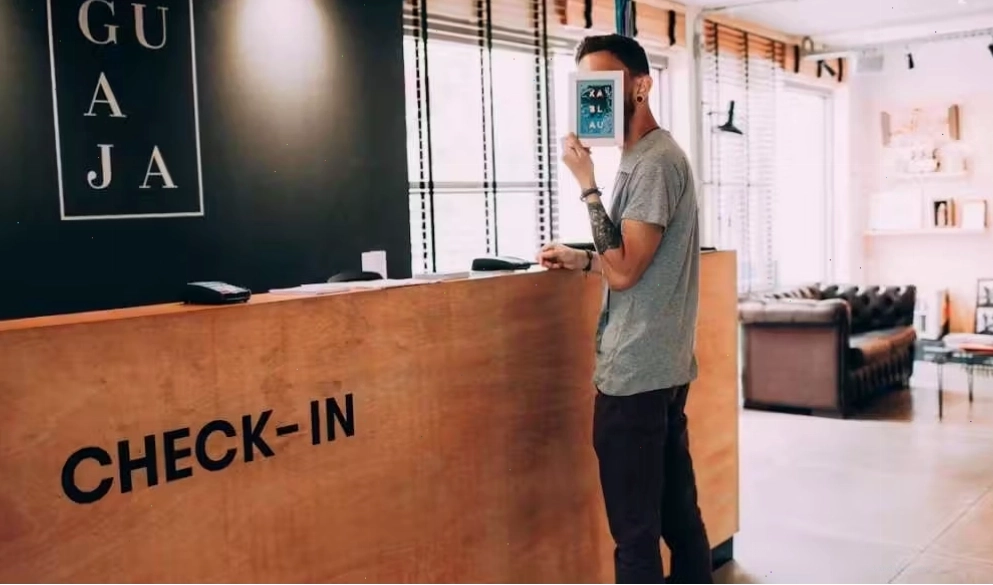 Bạn Có Thể Check-in Khách Sạn Bất Cứ Lúc Nào?