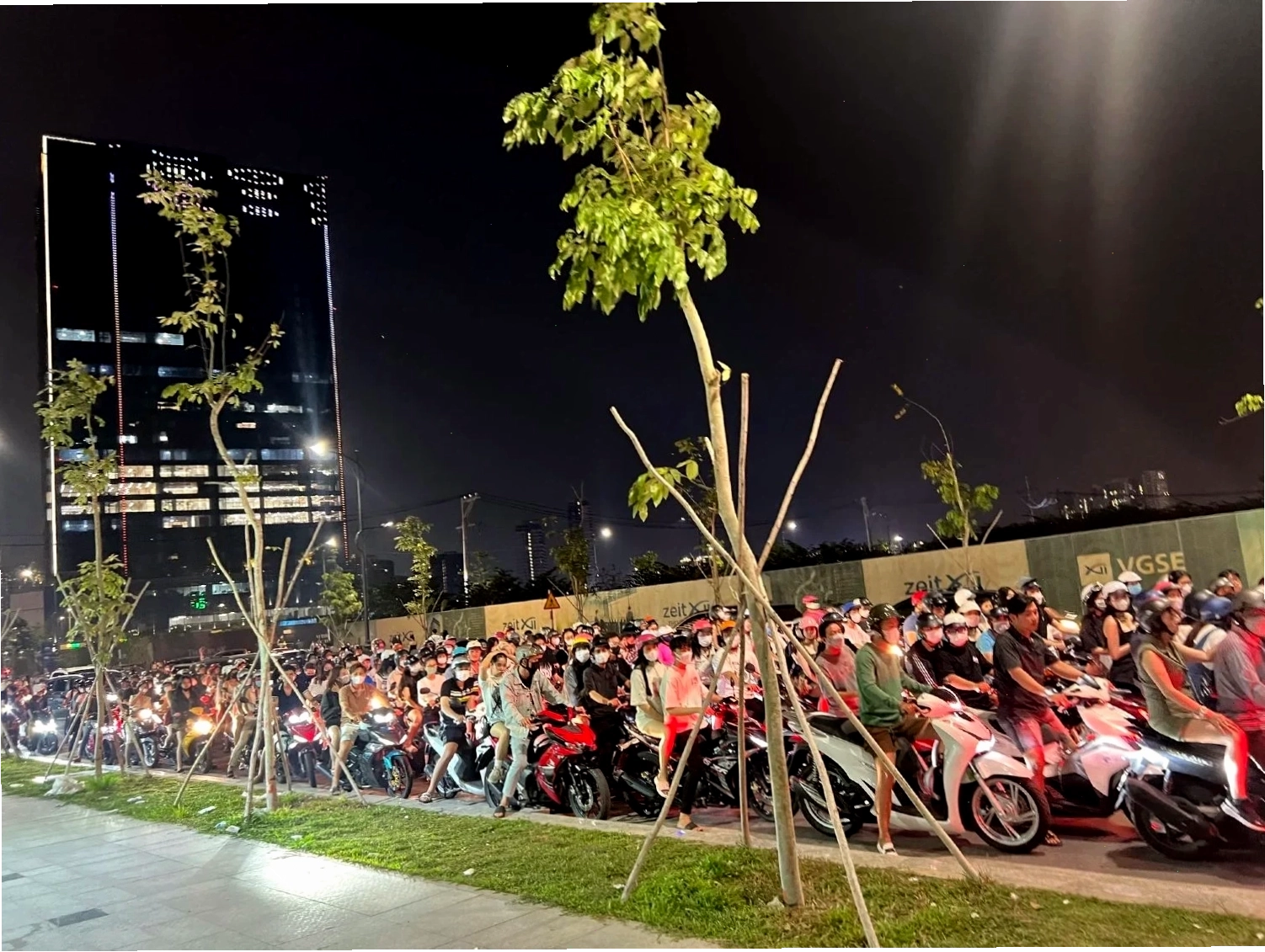 Bản đồ chỉ dẫn cách di chuyển đến khu vực công viên bờ sông