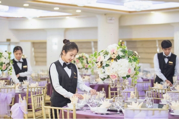 Bảng giá nhà hàng tiệc cưới tham khảo