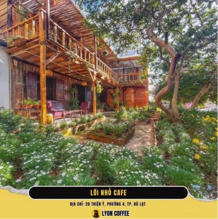 Bánh sừng bò thơm ngon tại Lối Nhỏ Cafe Đà Lạt