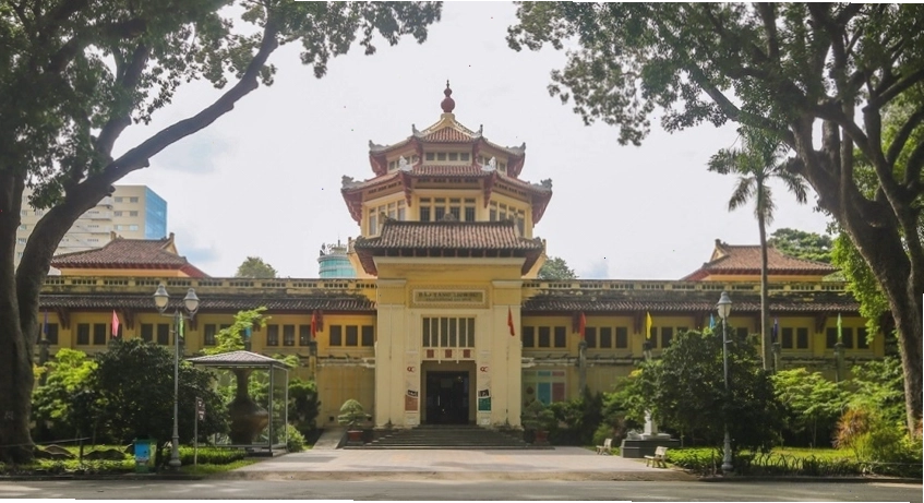 Bảo tàng Lịch sử Việt Nam lưu giữ nhiều hiện vật cổ