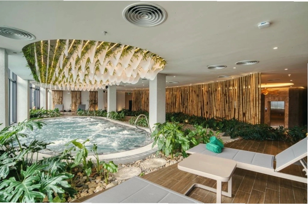 Bể bơi ngoài trời tại Lady Hill Sapa Resort