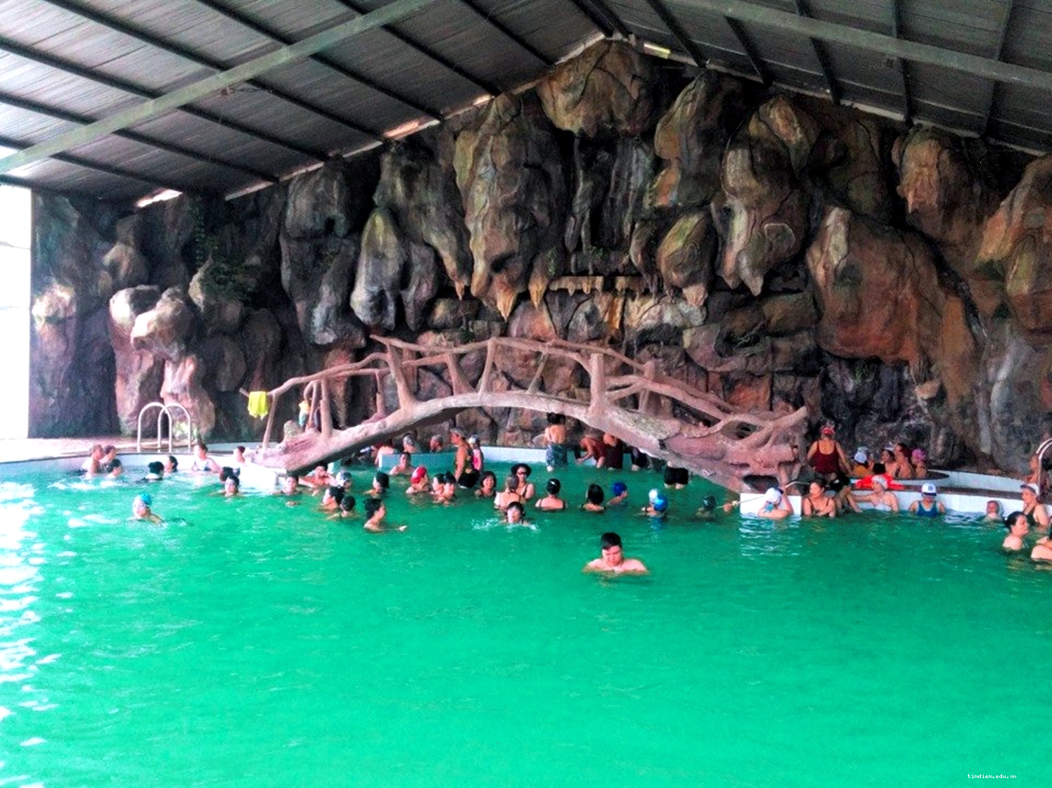 Bể tắm khoáng nóng tại Thanh Thủy Resort