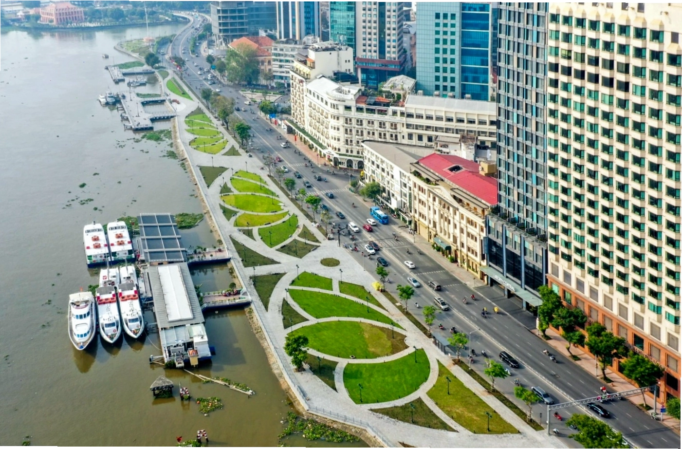 Bến tàu xưa cũ được cải tạo thành không gian hiện đại tại Công viên Bến Bạch Đằng