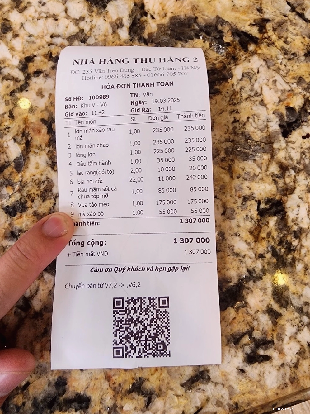 Biển hiệu Nhà hàng Thu Hằng 2