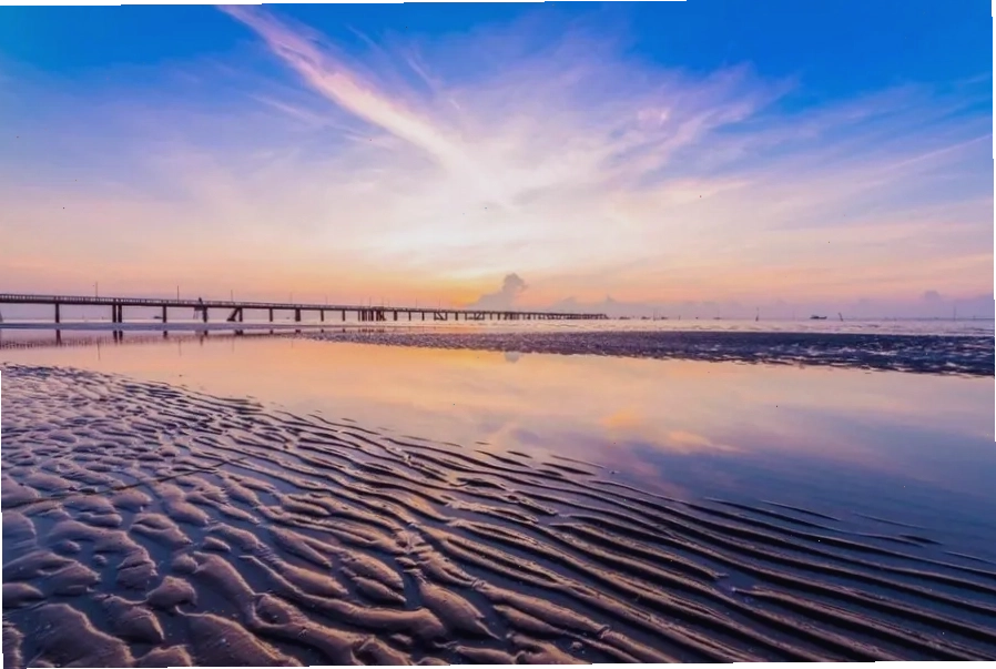 Biển Tân Thành yên bình vào buổi sớm mai