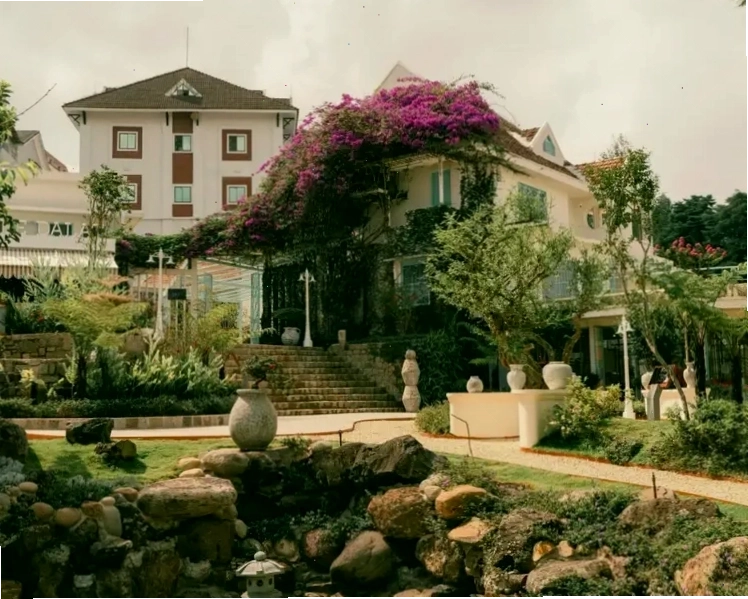 Bộ sưu tập áo dài tại Bảo tàng Madame de Dalat