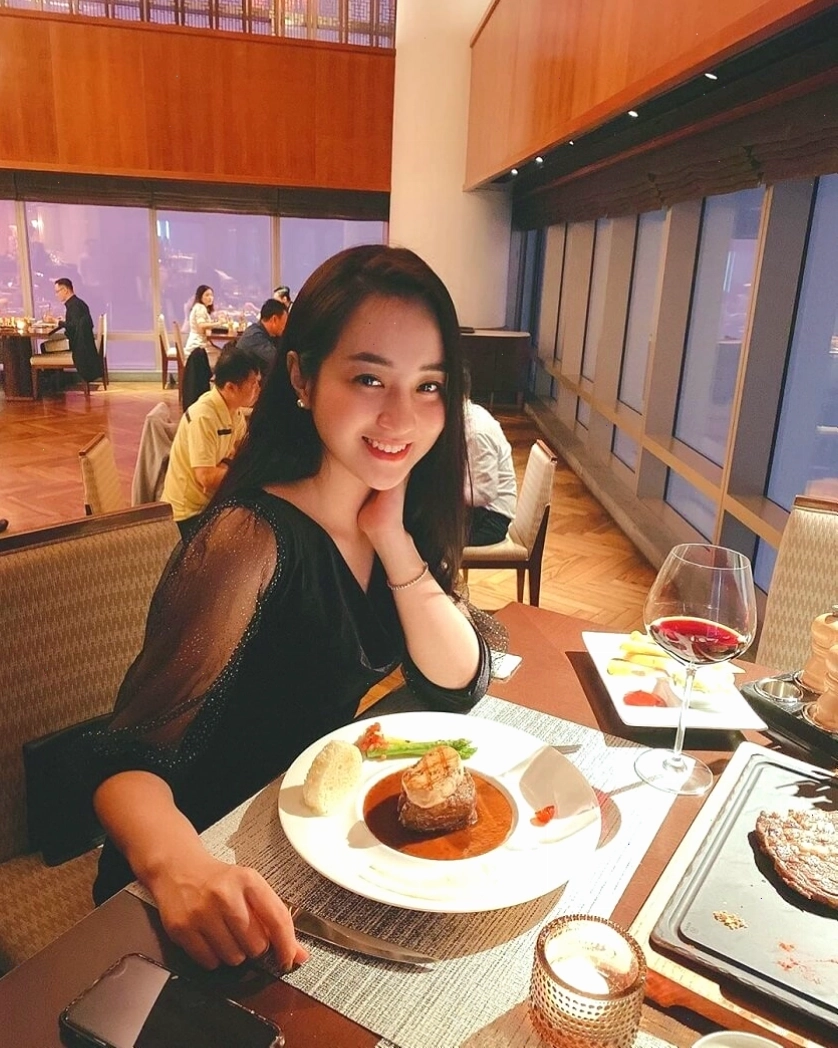 Bữa tất niên gia đình tại GRILLE6 Steakhouse