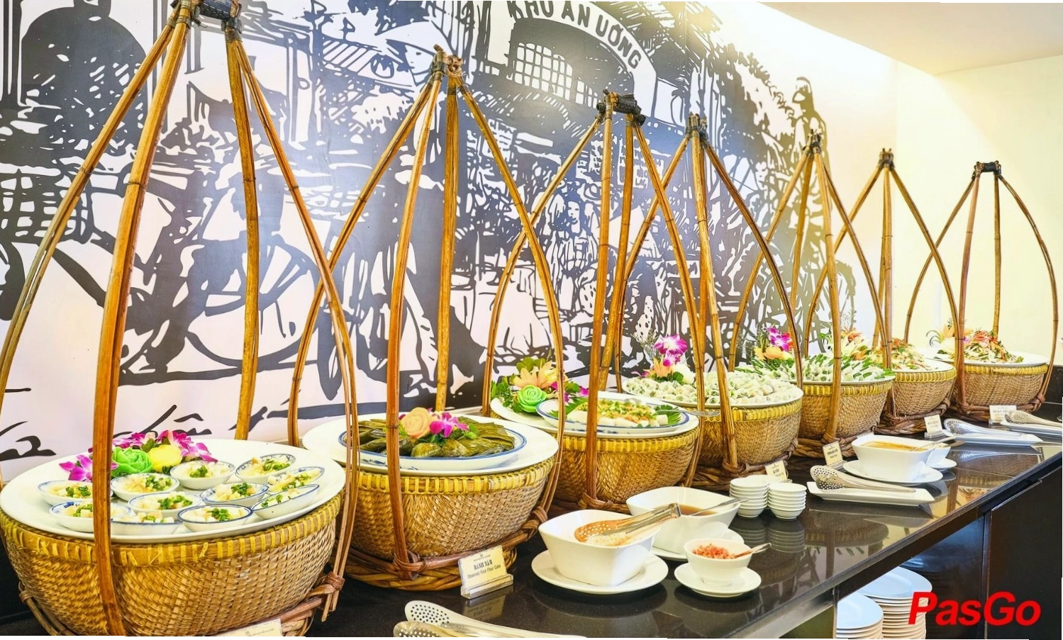 Buffet Gánh - Khách Sạn Bông Sen