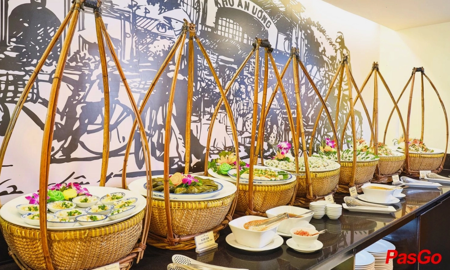 Buffet Gánh - Khách Sạn Bông Sen