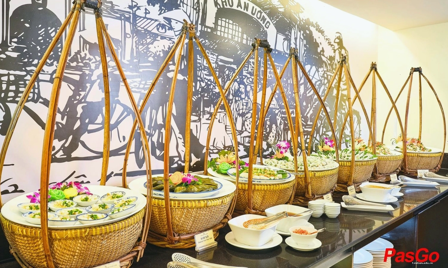 Buffet Gánh tại Khách Sạn Bông Sen