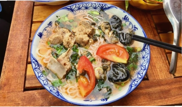 Bún Ốc Sườn 57