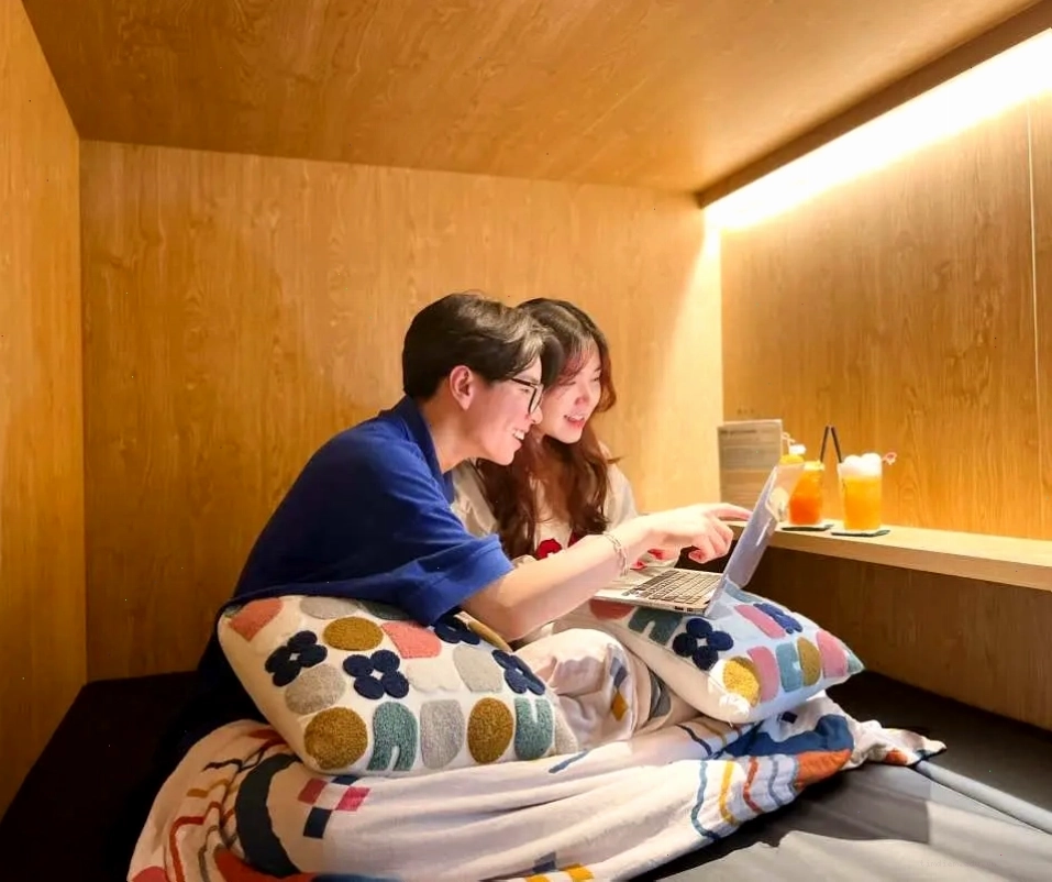 Cabin riêng tư tại quán cafe giường nằm