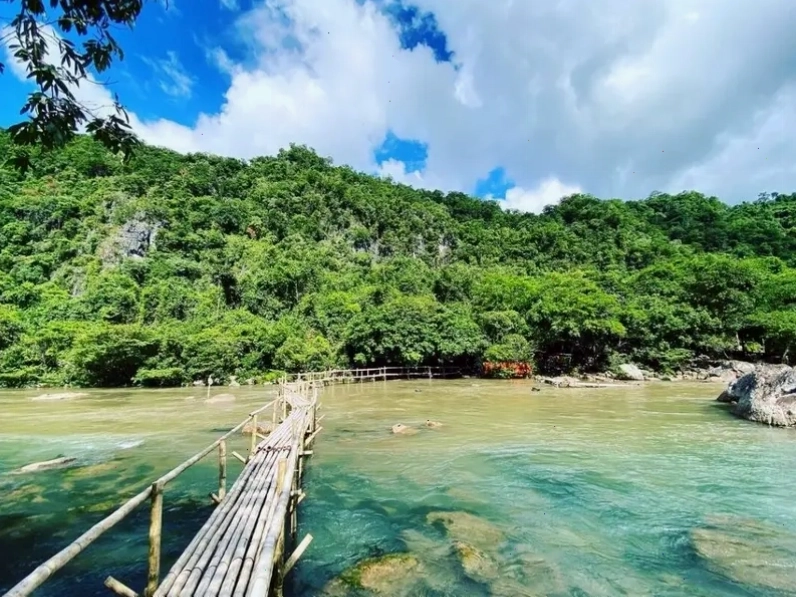 Các điểm check-in hấp dẫn tại Suối Moọc