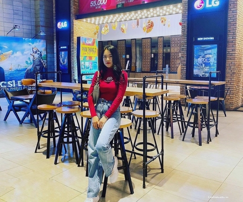 Các khu vui chơi và mua sắm sầm uất tại trung tâm thương mại Đà Nẵng
