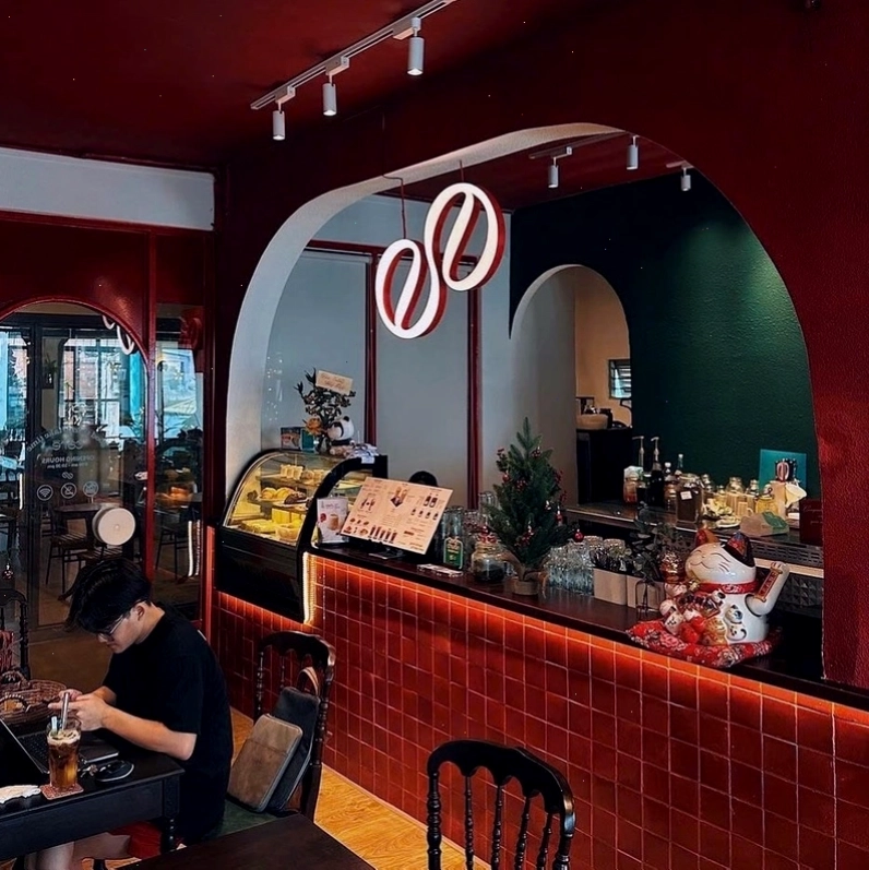 Các loại bánh ngọt tại Cà Rề Cafe