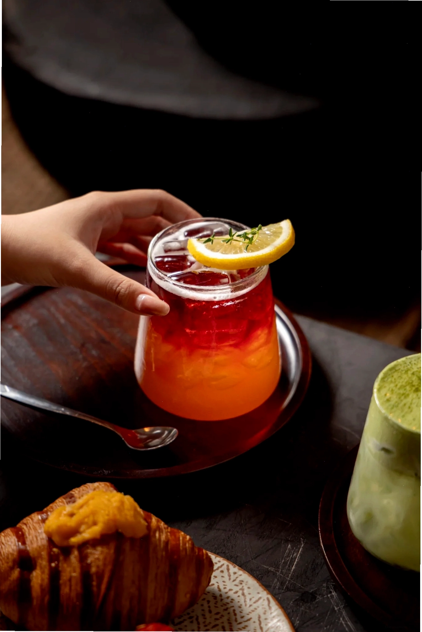 Các loại đồ uống được trình bày đẹp mắt tại ThiBa Cafe