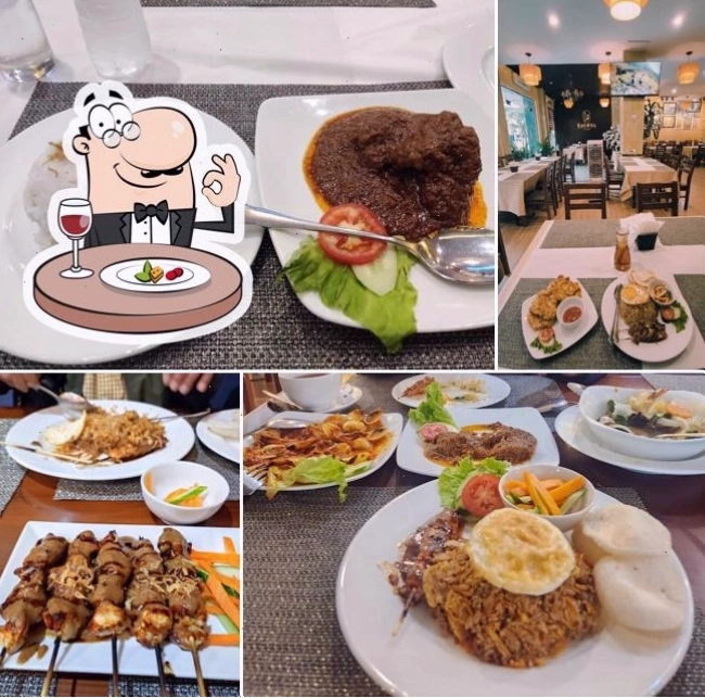 Các món ăn hấp dẫn tại Batavia Halal Indonesian Restaurant & Cafe