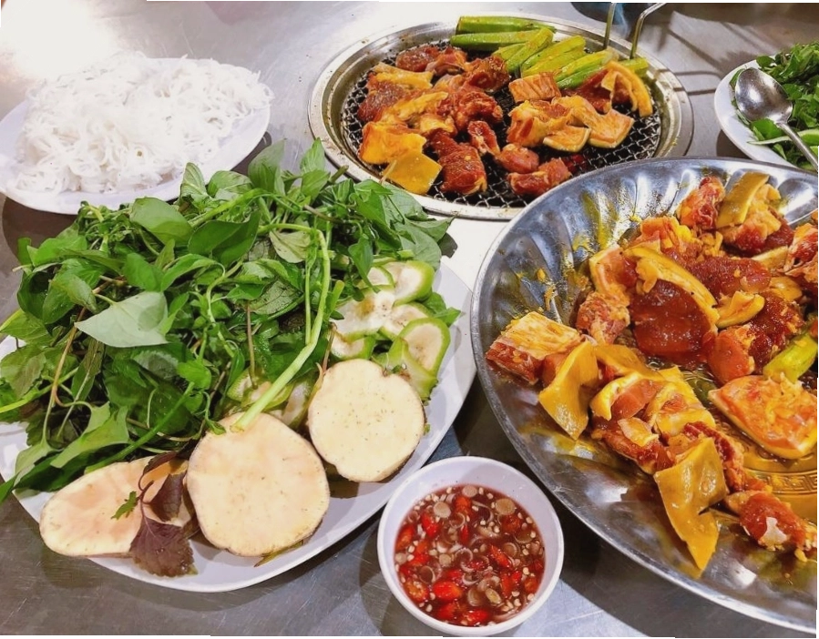 Các món bò tơ hấp dẫn tại nhà hàng Út Khương, Tây Ninh