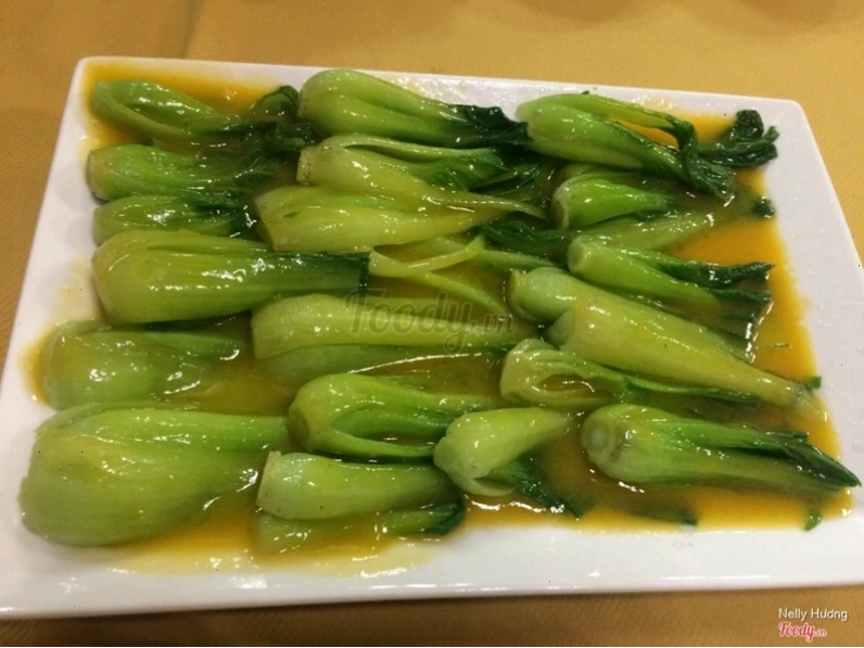Cải thìa xào sốt bào ngư