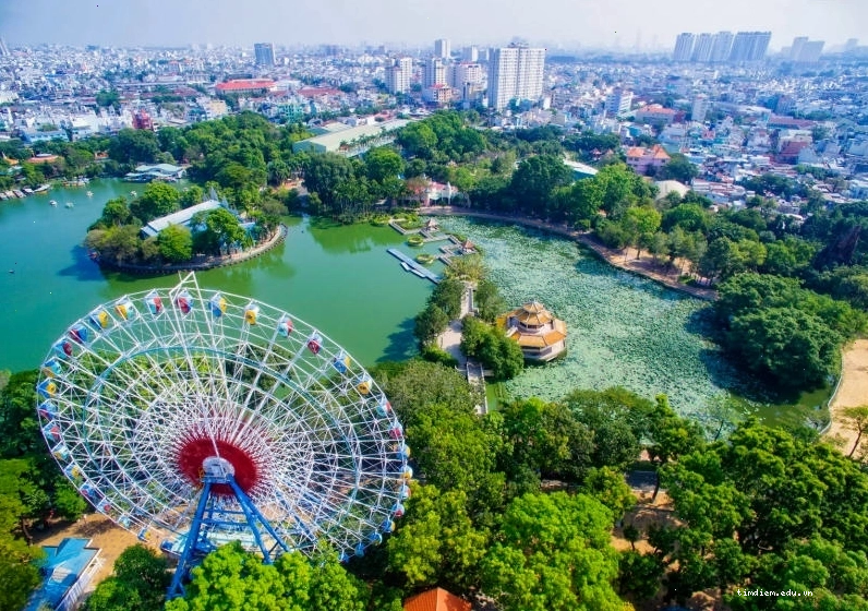 Cận cảnh một góc Công viên Văn hóa Đầm Sen Khô