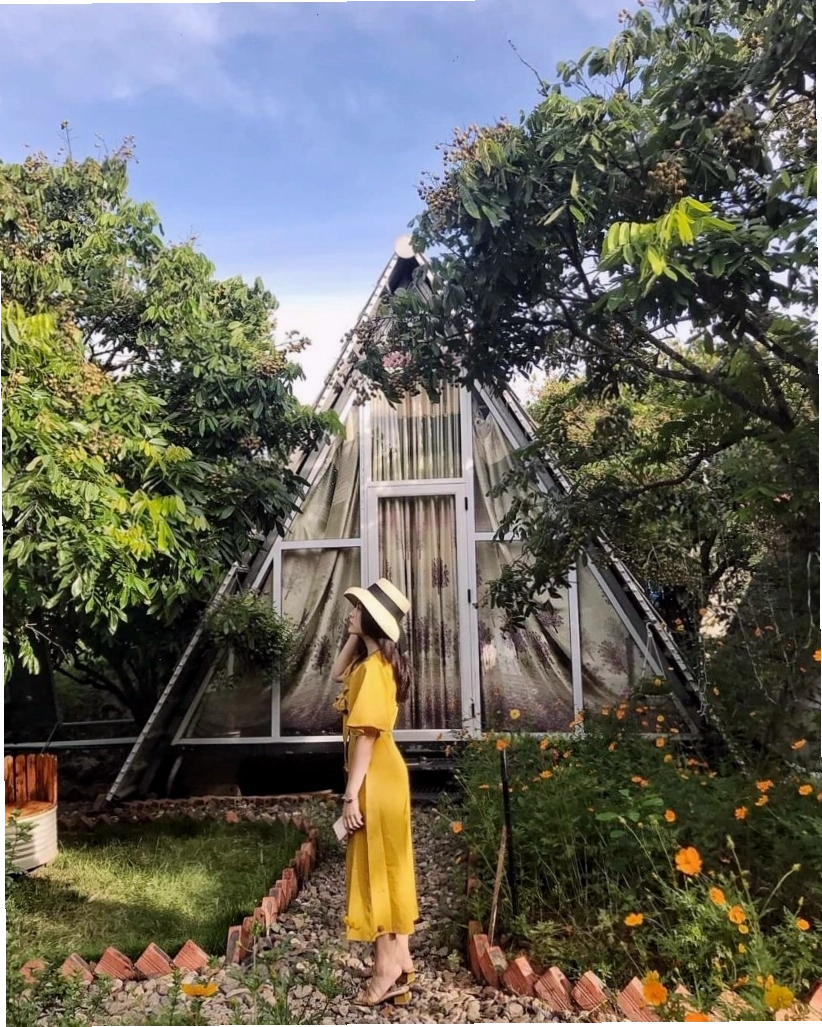 Cận cảnh những căn bungalow container màu sắc tại Làng Homestay Mộc Châu