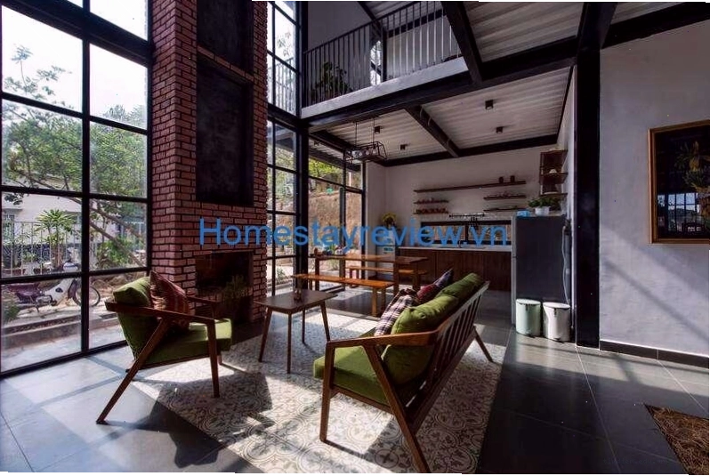 Căn hộ Nhà Dưới Đồi Homestay với ban công rộng rãi