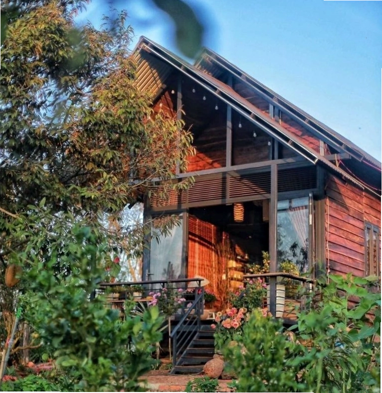 Căn nhà gỗ yên bình tại Queeny’s Farm Stay