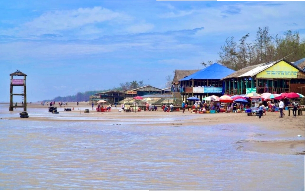 Cảnh đẹp tổng thể của biển Thạnh Phú Bến Tre