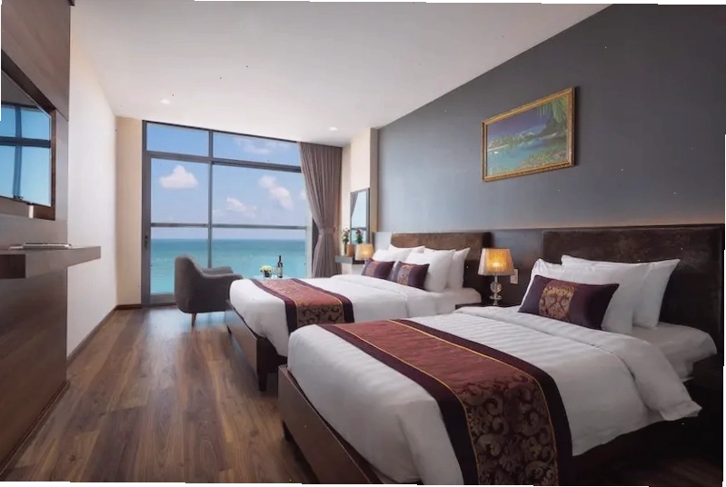 Cảnh hoàng hôn tuyệt đẹp trên biển Bãi Sau Vũng Tàu