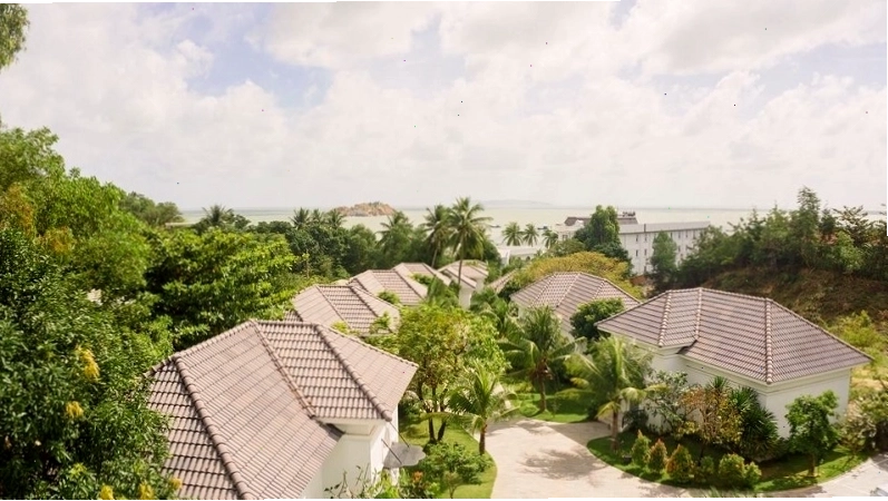 Cảnh quan bên ngoài của một villa Quy Nhơn