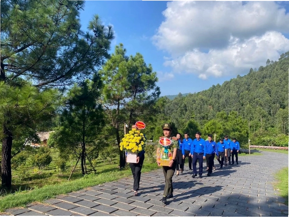Cảnh quan biển gần Sepon Boutique Resort