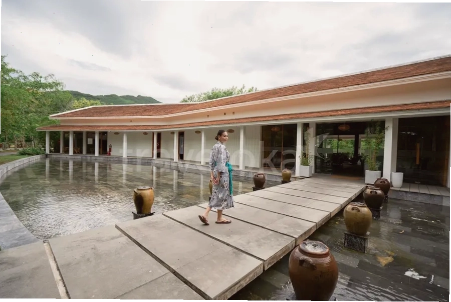 Cảnh quan resort về đêm