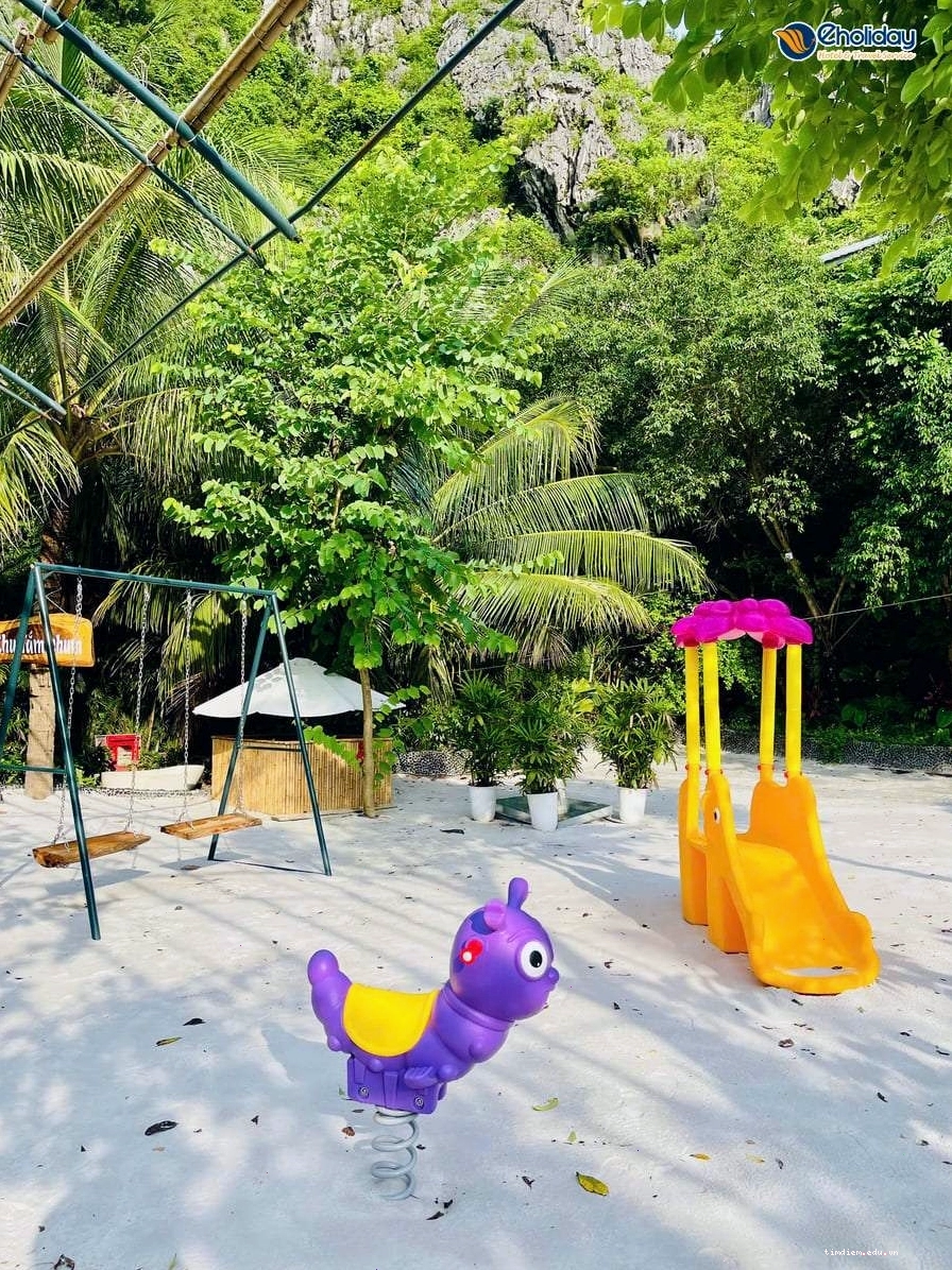 Cảnh quan thiên nhiên bao quanh Minawa Kênh Gà Resort