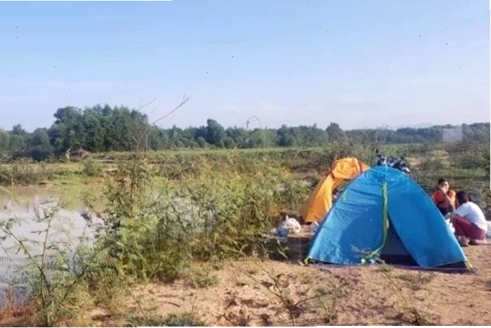 Cảnh quan thiên nhiên hoang sơ tại khu vực Hồ Biển Lạc