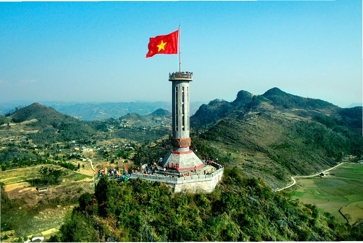Cảnh quan thiên nhiên hùng vĩ