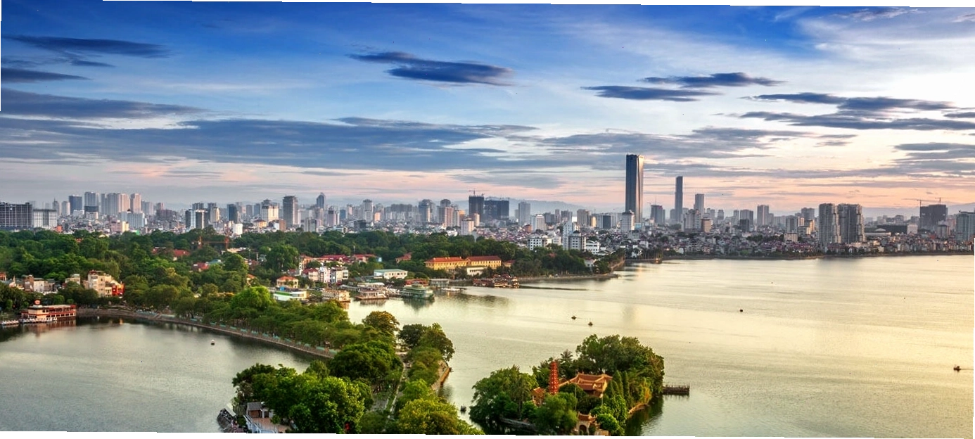 Cảnh quan thiên nhiên hùng vĩ quanh khu vực Suối nước nóng Bò Ấm