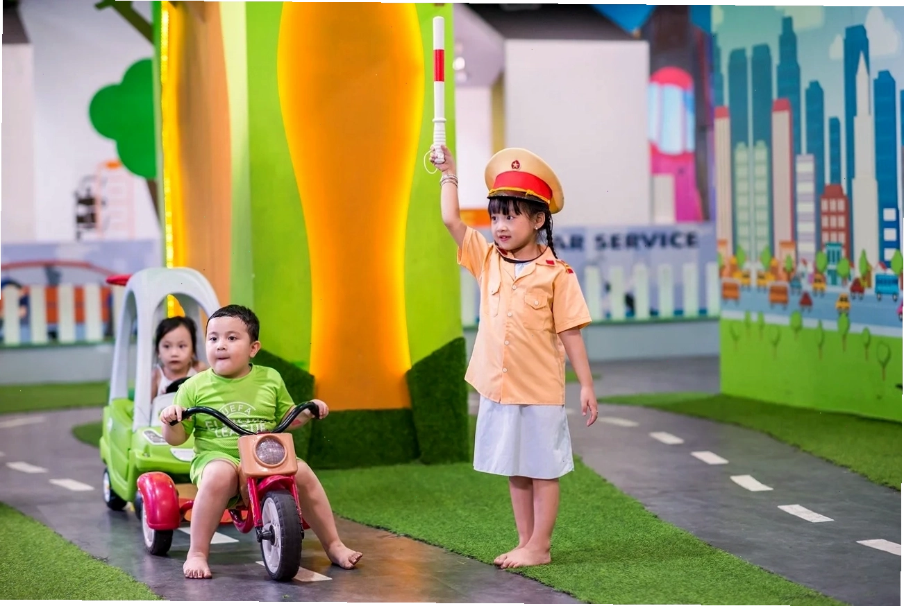 Cảnh quan thiên nhiên tươi đẹp của Công Viên Thủ Lệ
