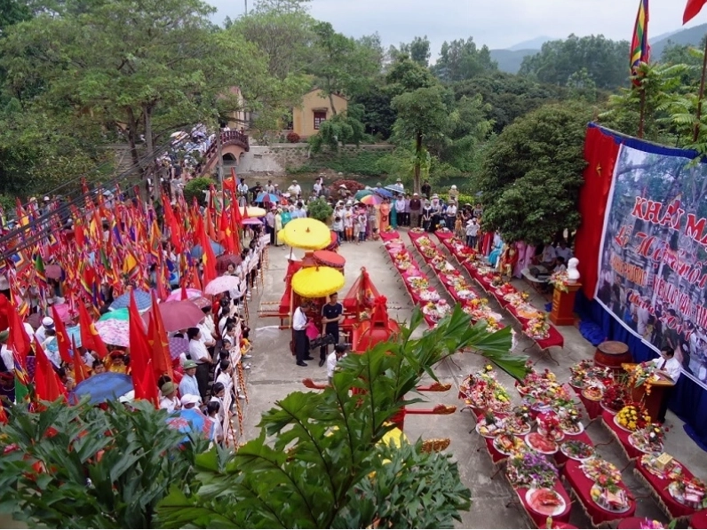 Cảnh quan thiên nhiên tươi đẹp của Suối Mỡ