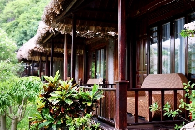 Cảnh quan thiên nhiên tuyệt đẹp xung quanh Monkey Island Resort