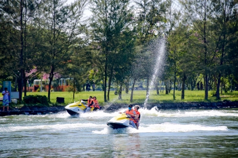 Cảnh quan thiên nhiên xanh mát tại Suối Mơ