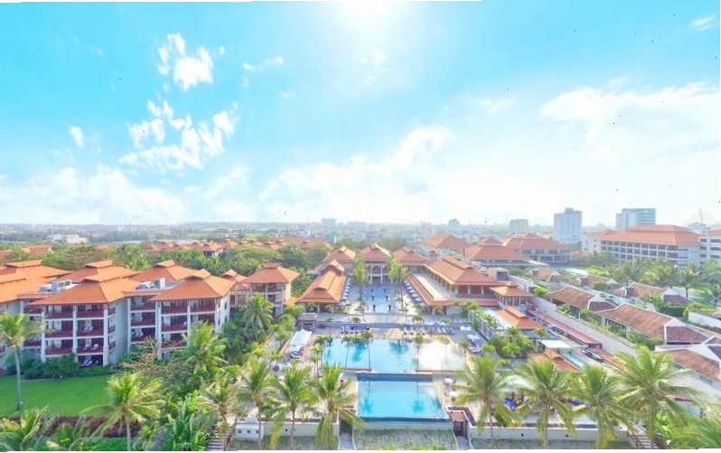 Cảnh quan xanh mát bao quanh Furama Villas Đà Nẵng