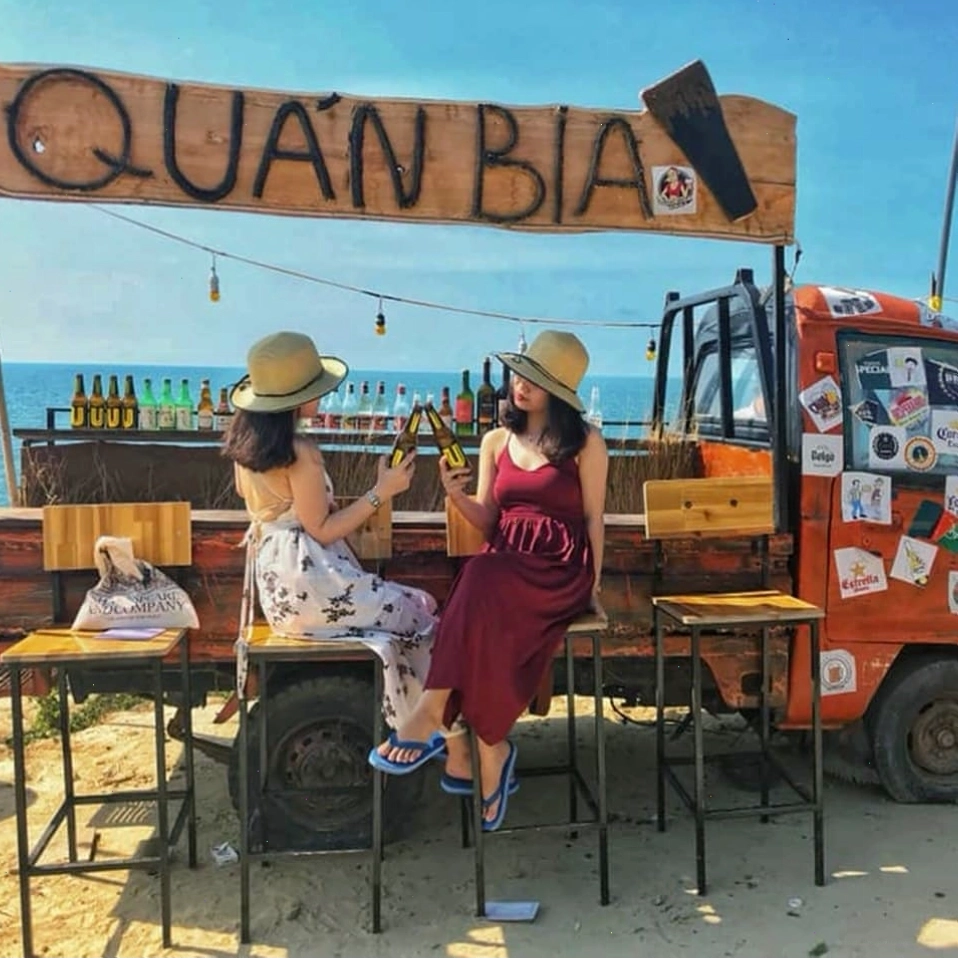 Cảnh quan xung quanh Rái Cá Homestay